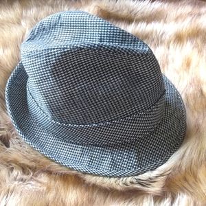 Dobbs men checkered hat
